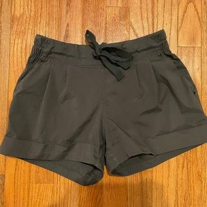 *original* Lululemon On The Fly Short - Black
